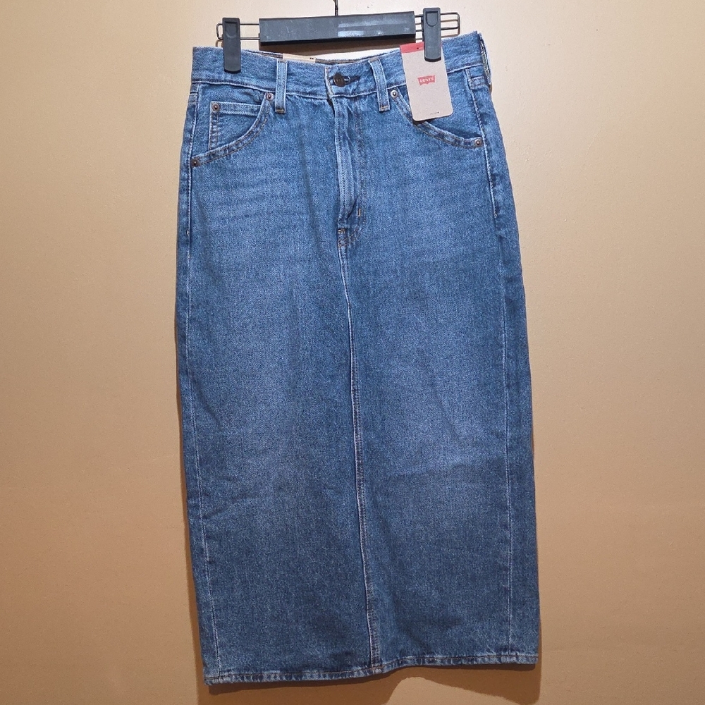 Levi's Blue Denim Jeans Skirt With Back Slit